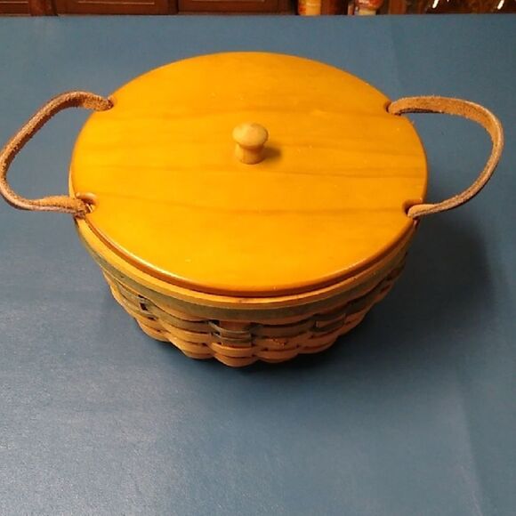 Green and Brown Woven Sewing Basket with Wooden Lid Leather Handles - Picture 1 of 10